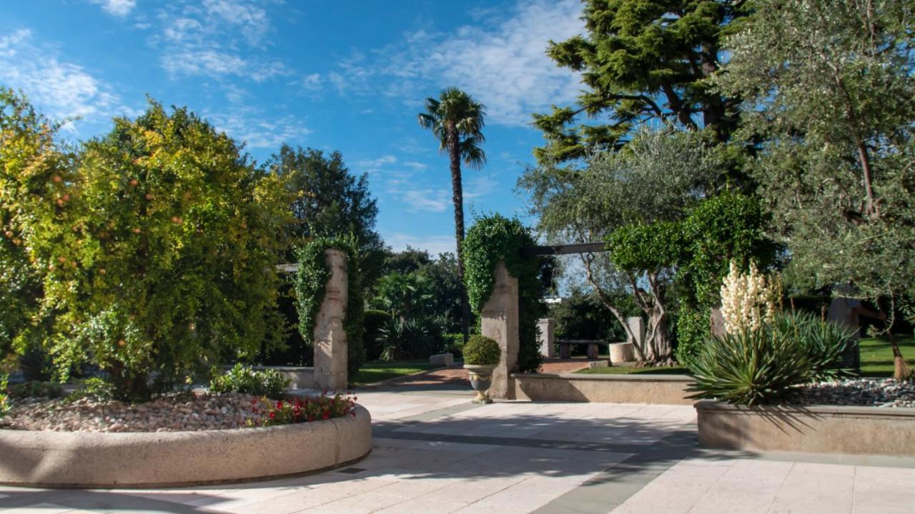 Castello Belvedere Apartments Desenzano del Garda Dış mekan fotoğraf